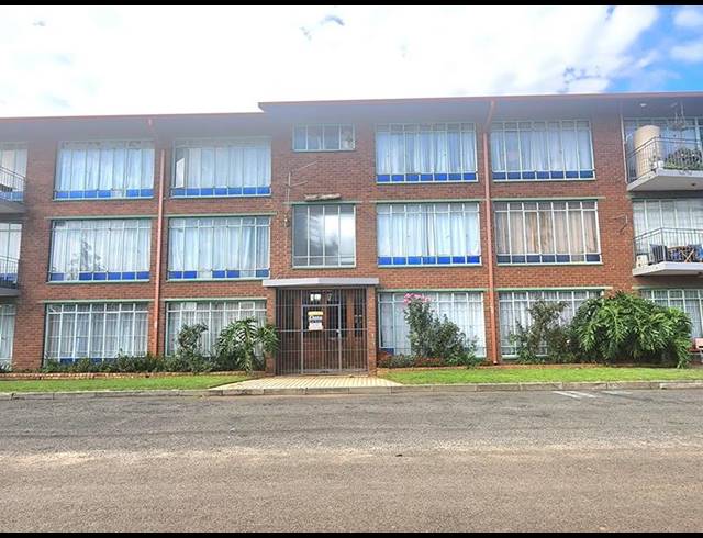 2 BEDROOM APARTMENT FOR SALE IN CRUYWAGEN PARK